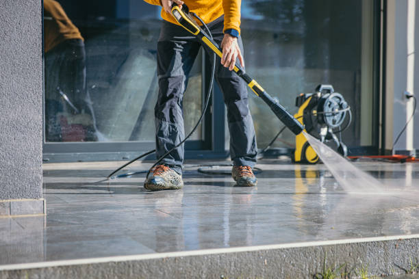Why Choose Our Certified Pressure Washing Experts for Your Project Needs in Middleton, ID?
